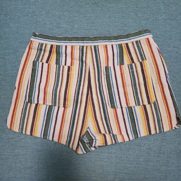 Striped high waisted flat front shorts - Picture 5 of 6